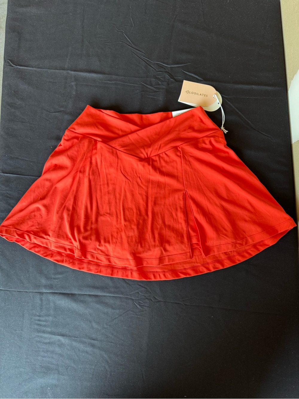 Blogilates Coral Red Crisscross V-Waistband Athletic Tennis Skort NWT